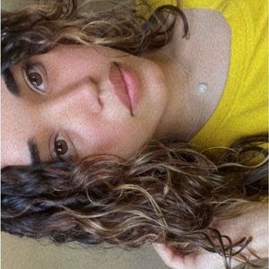 Meet your Posher, Karina m.